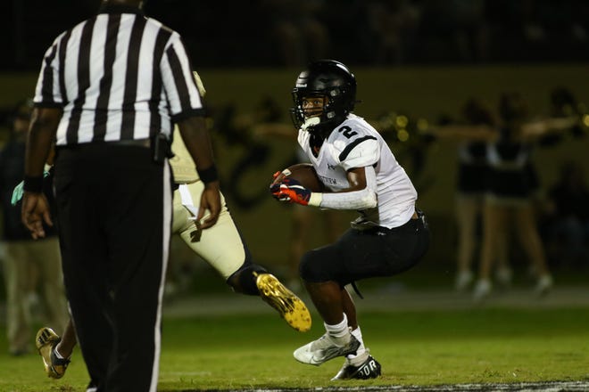 Forestview's Camury Reid finds room to run in his team's win over North Gaston on Sept. 17, 2021.