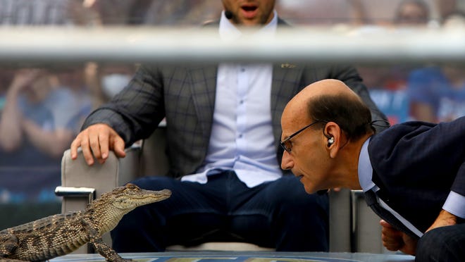 Tim Tebow Says Tamu Awoke A Sleeping Giant In Alabama Football Tim Tebow Says Tamu Awoke A Sleeping Giant In Alabama Football