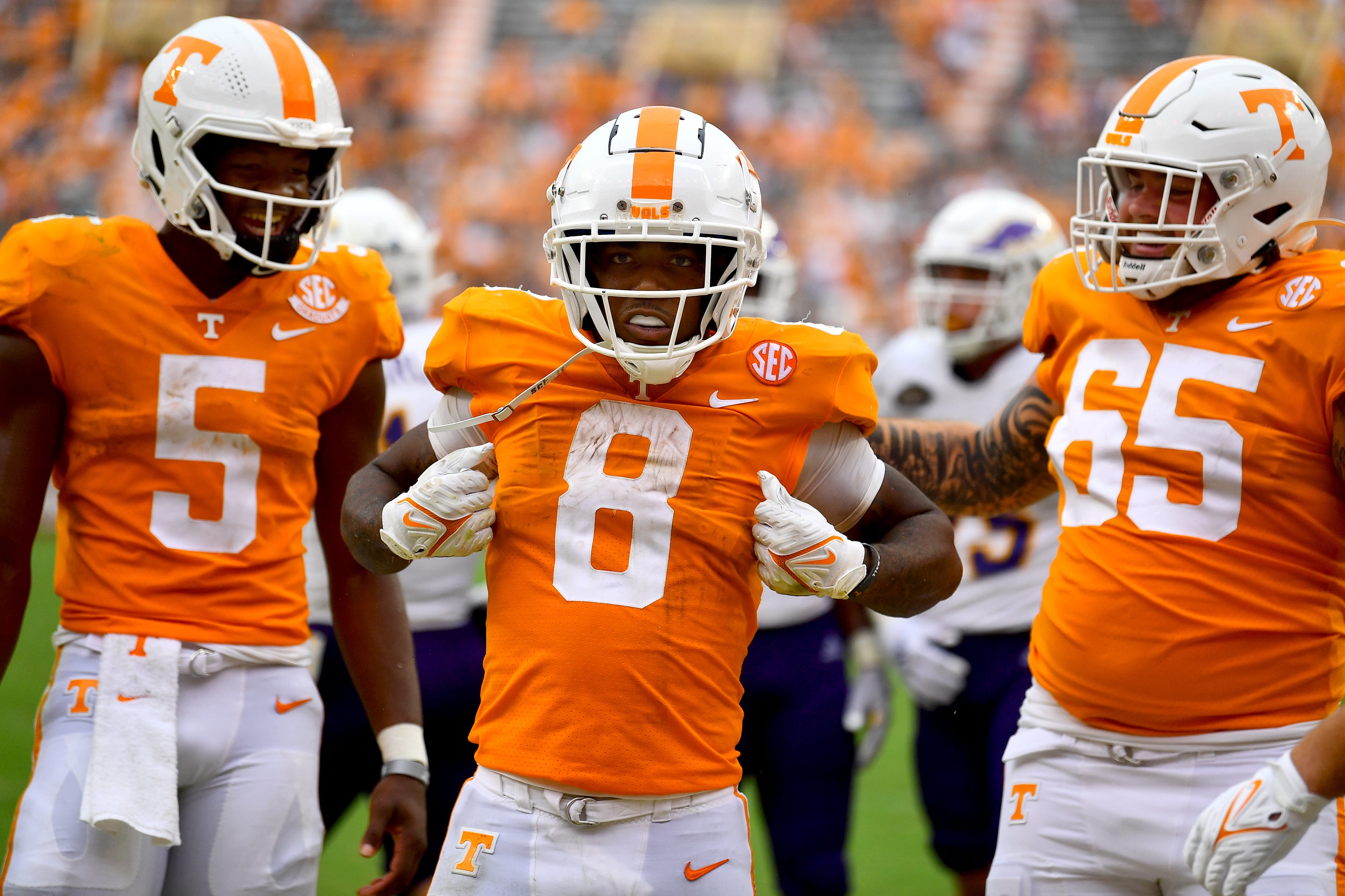 how-to-watch-tennessee-football-vs-florida-gators-on-tv-live-stream
