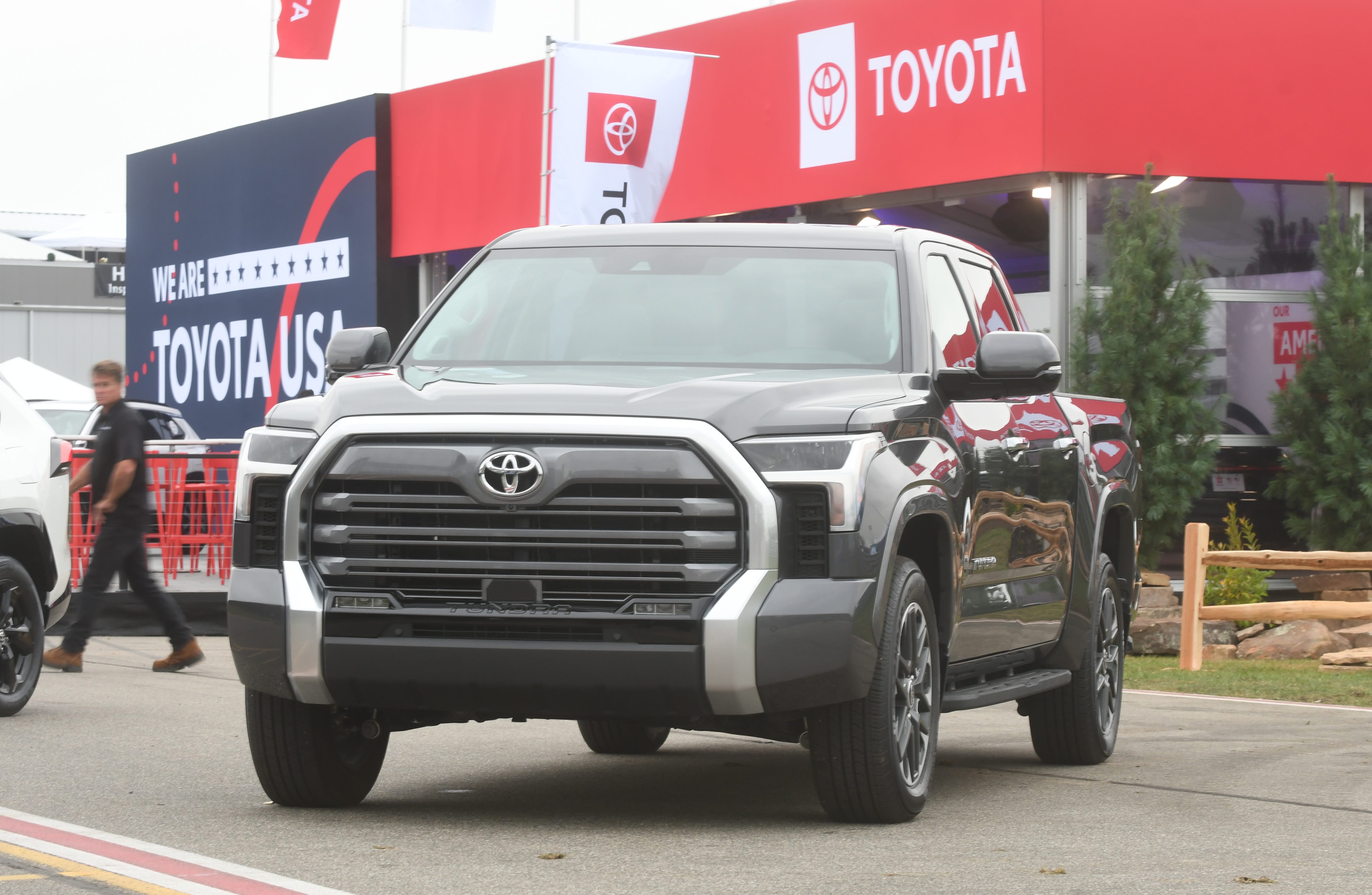 Toyota mencopot GM sebagai produsen mobil AS terlaris