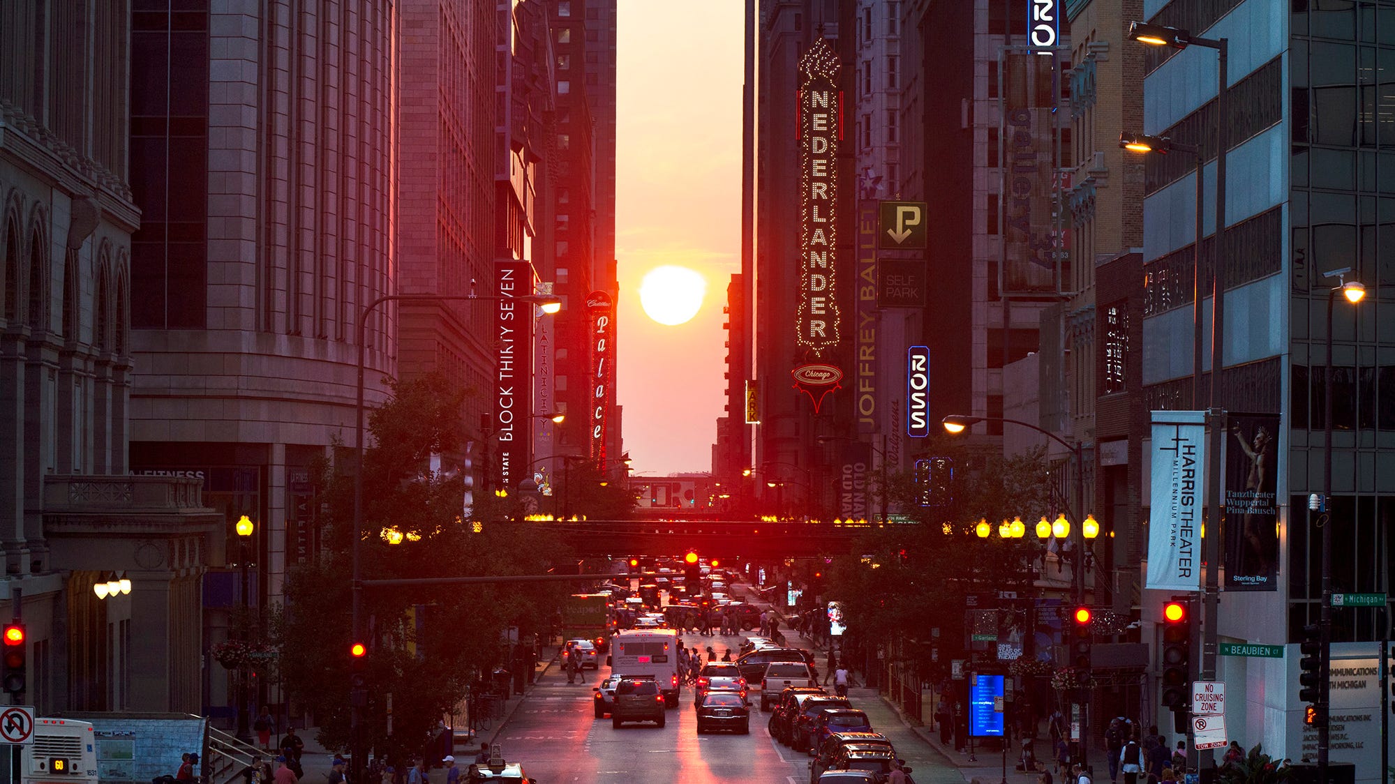Chicagohenge sunset, sunrise is a spectacular Chicago phenomenon