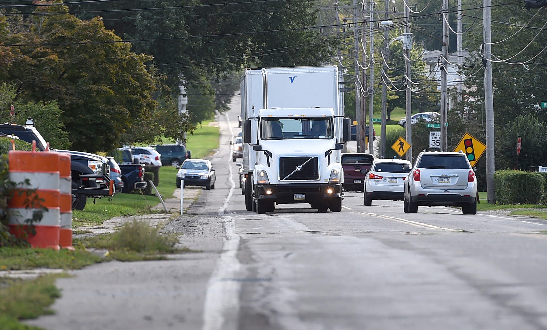 Zuck Road construction Turning lanes, new signals coming in 2023