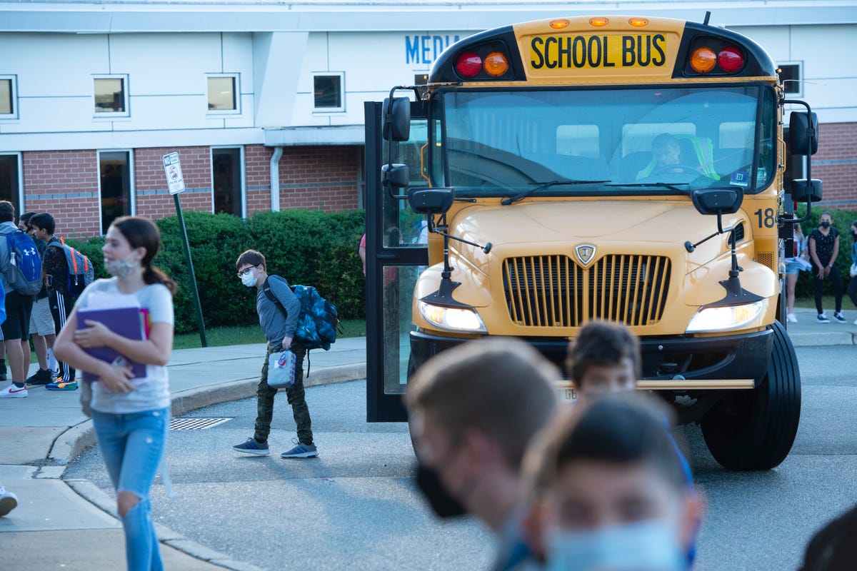 School Bus - NJ school bus mask mandate to be lifted March 7. Here's what we know