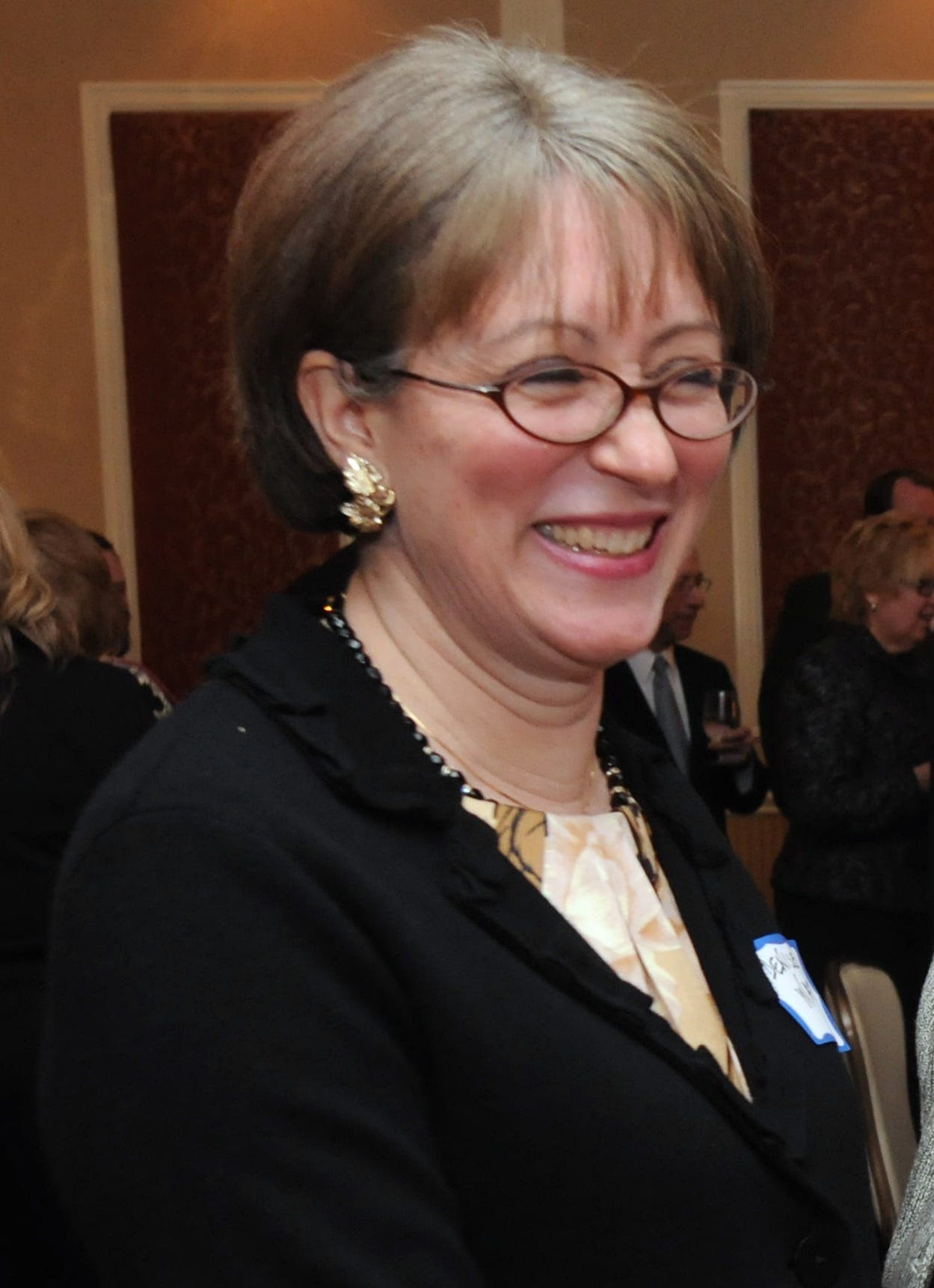 Denise Watson Facebook Instagram Twitter Profiles