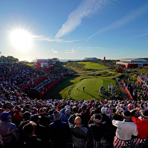 Team USA player Daniel Berger plays his shot from 