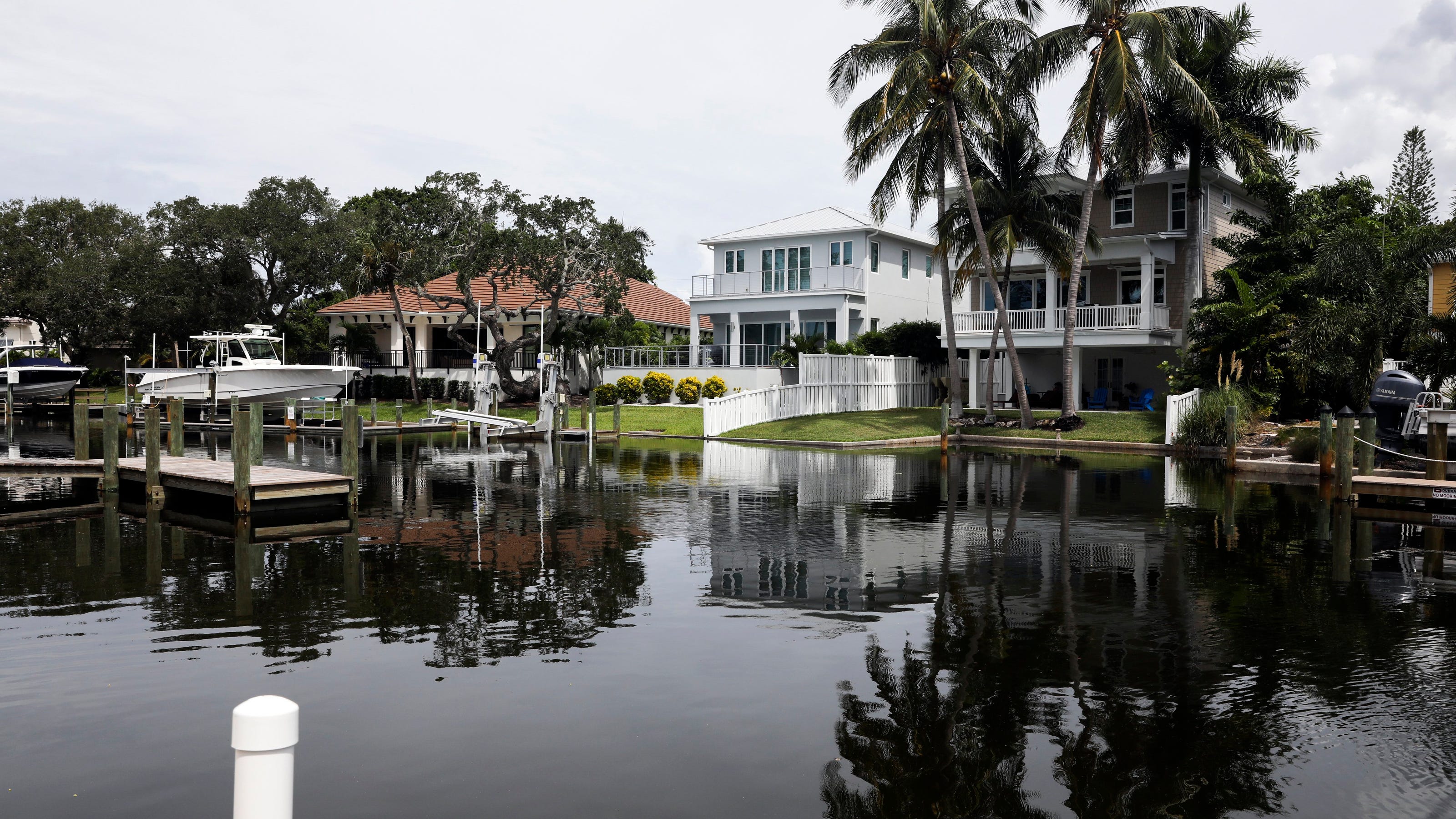Florida leaders scrambling to keep sinking home insurance market afloat