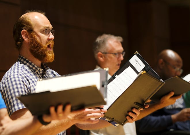 Okc 的坎特伯雷之声执行多语种合唱作品 Jubilate Deo Okc 的坎特伯雷之声执行多语种合唱作品 Jubilate Deo