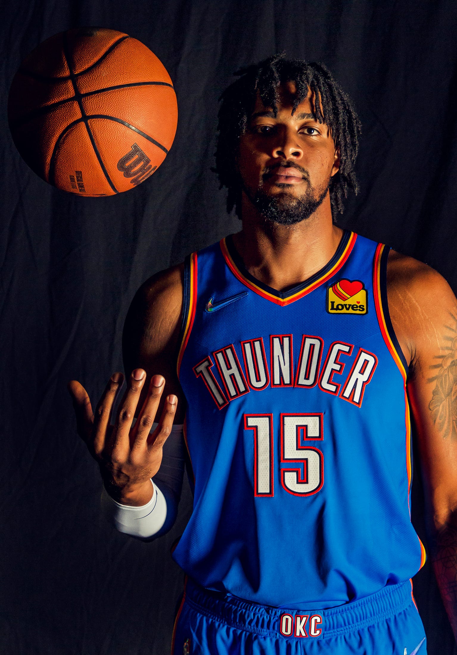 derrick favors