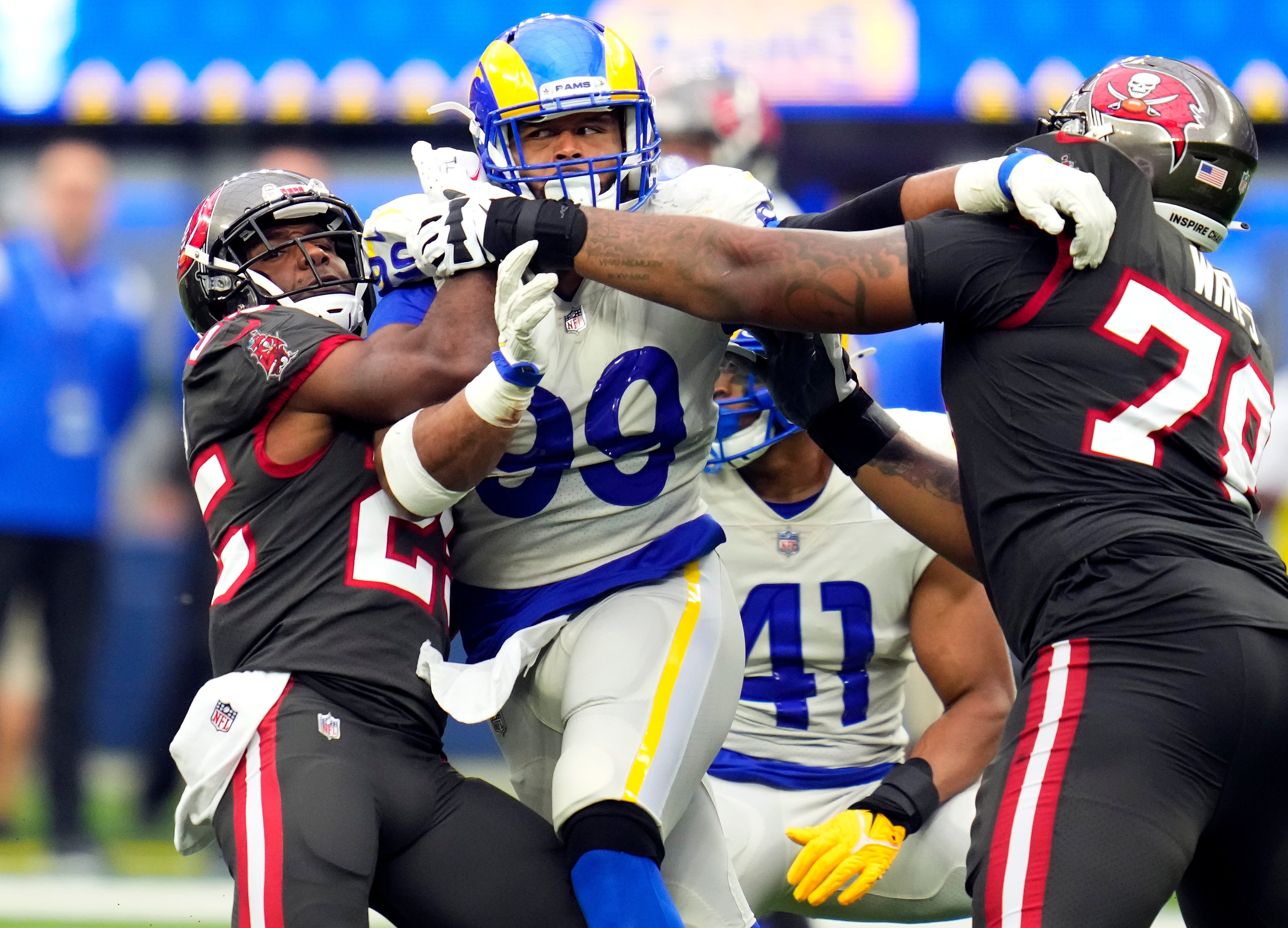 Buccaneers look to avenge early season loss to Rams, head to NFL championship game