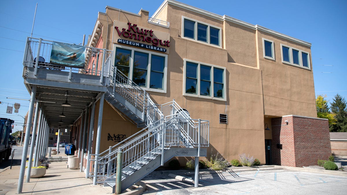 Kurt Vonnegut Museum invites Abbott Elementary staff, students to visit...