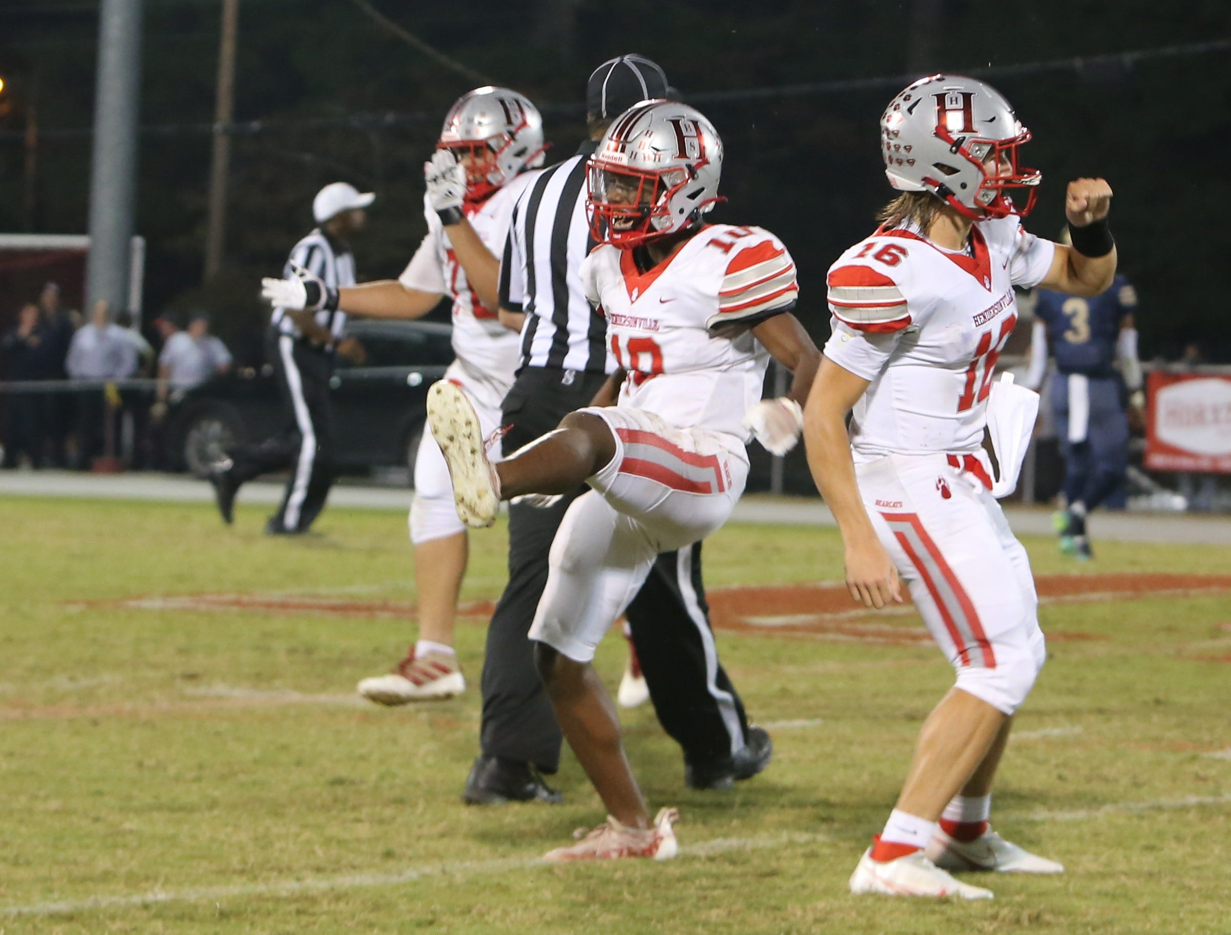 Hendersonville's football team dominates in handing Chase its first loss