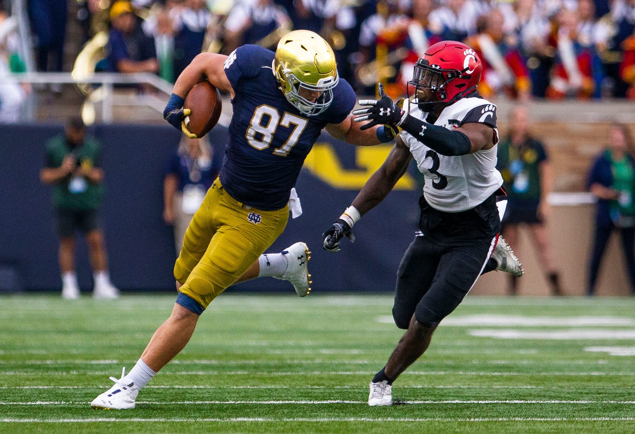 Injured TE Michael Mayer doesn't start for Notre Dame at Virginia Tech