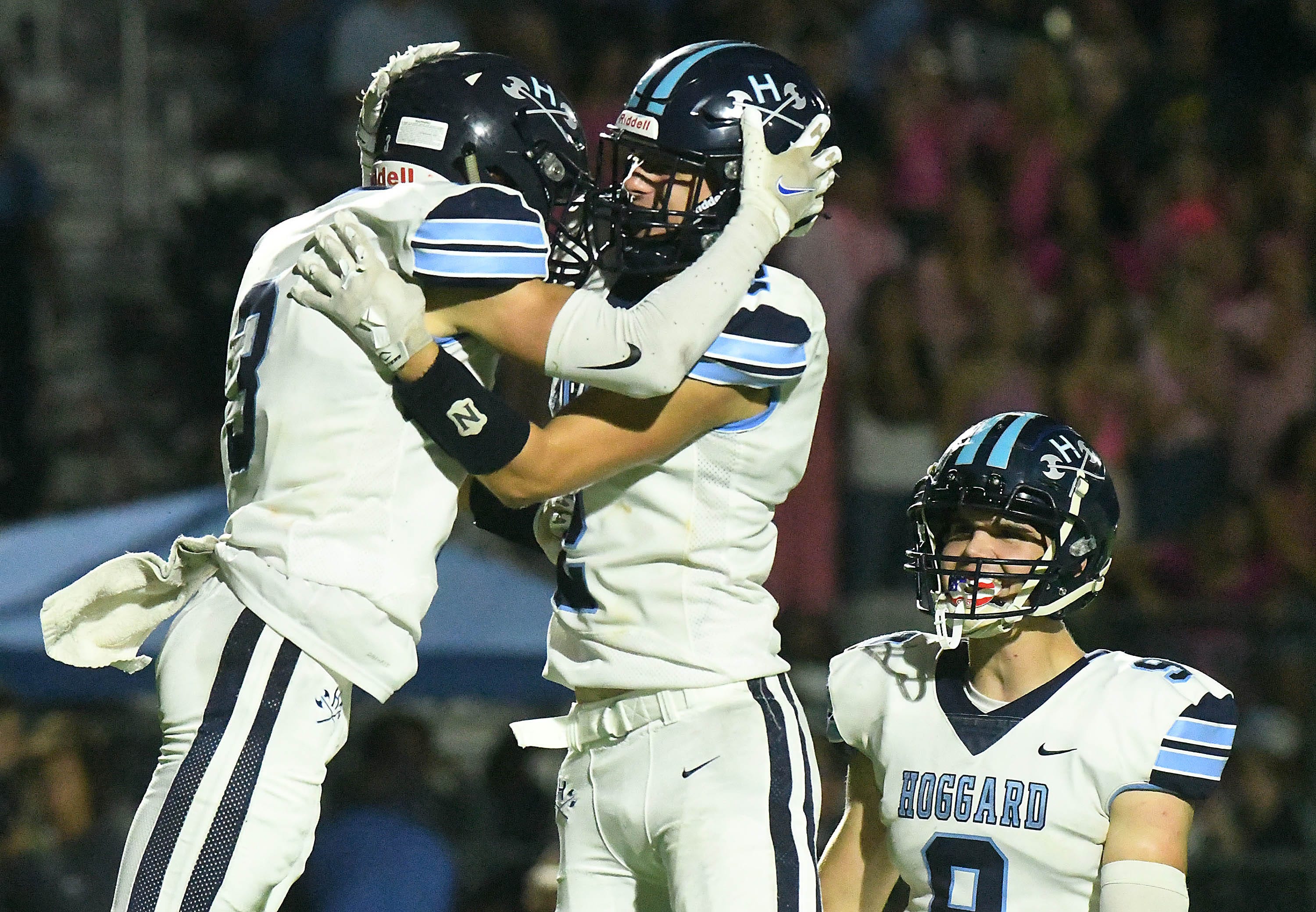 Hoggard football's defensive line depth lets Vikings wear down foes