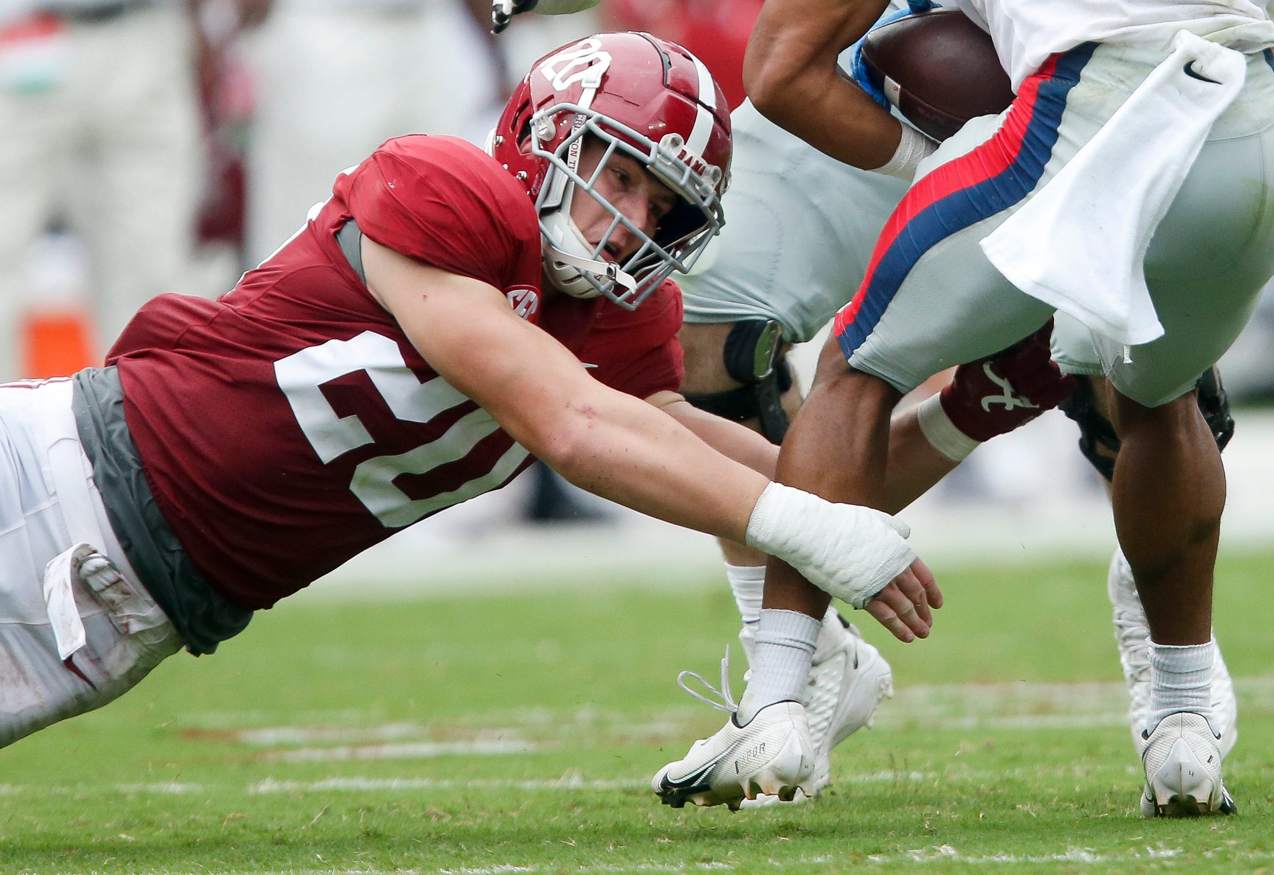 Alabama transfer linebacker Drew Sanders commits to Arkansas football