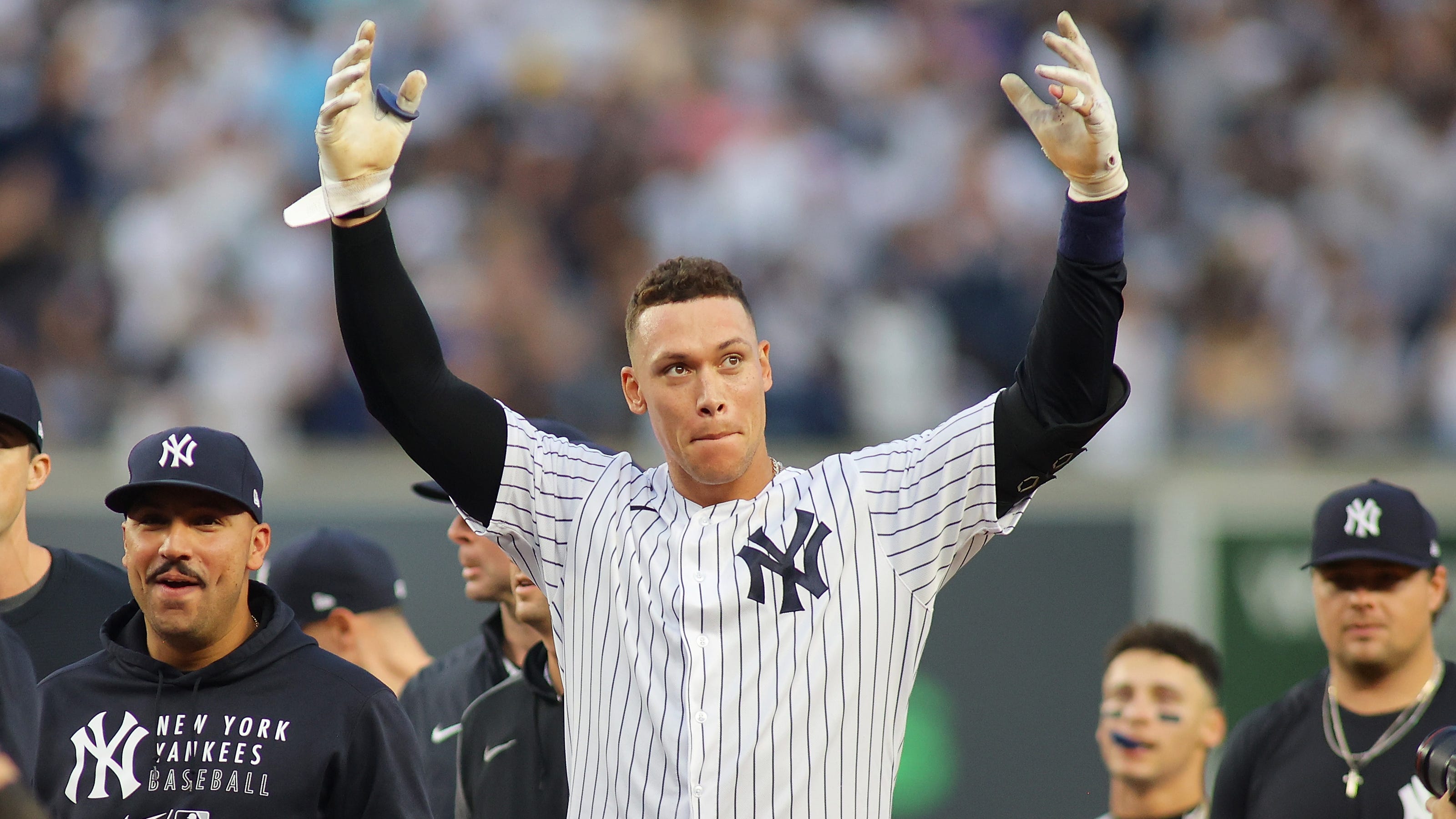 MLB: Yankees, Red Sox punch AL wild-card tickets, Giants win NL West