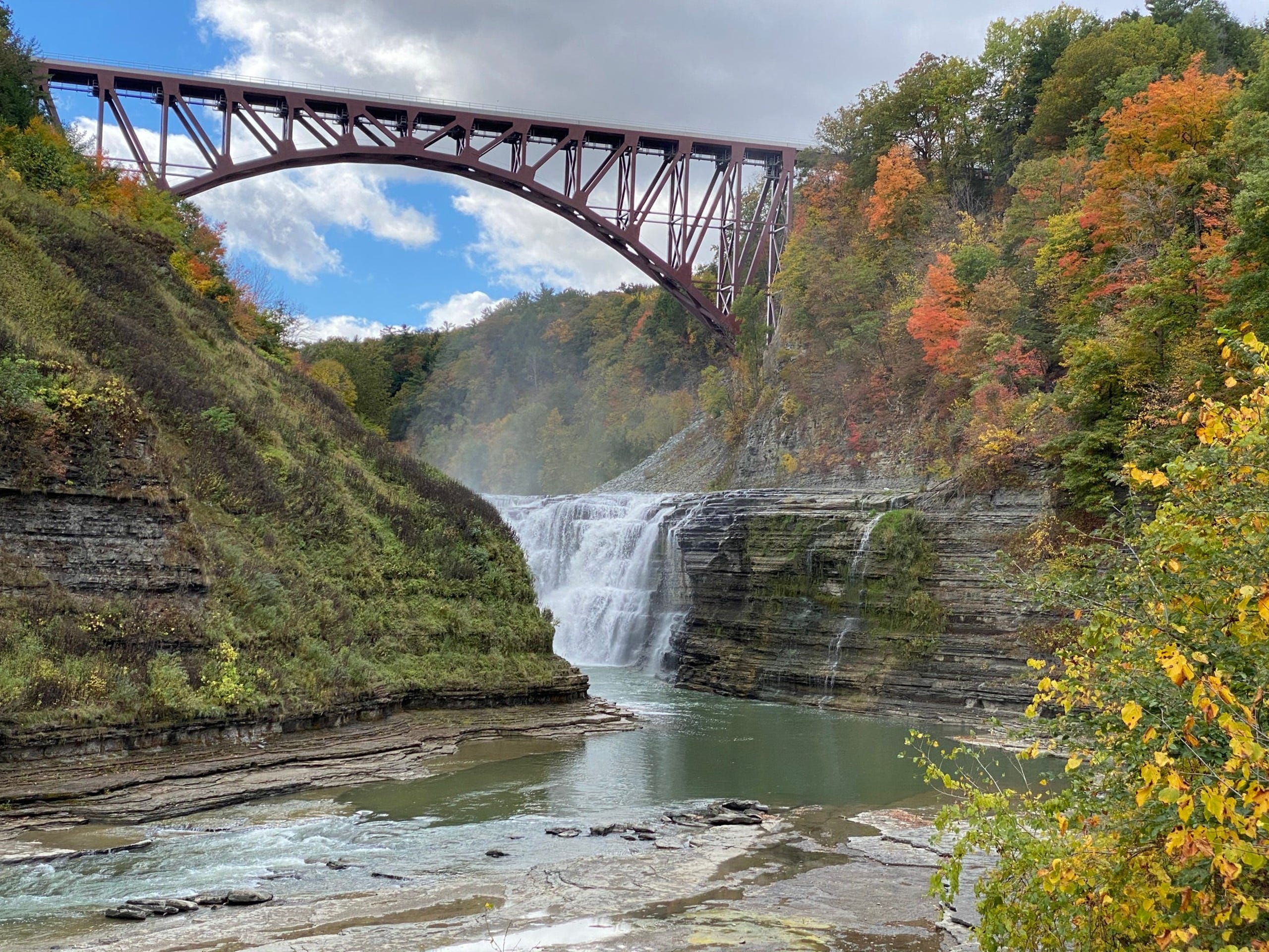 <strong>Letchworth State Park,&nbsp;New York:&nbsp;&nbsp;</strong>Called the &ldquo;Grand Canyon of the East,&rdquo; this park, located about 40 miles from Rochester, centers on the Genesee River. Highlights include three major waterfalls, thick forests and 66 miles of hiking trails. Long recommends the hot air balloon rides, offering an unforgettable view of the landscape from above.<br /> <strong>More information:&nbsp;&nbsp;</strong>parks.ny.gov/parks/letchworth