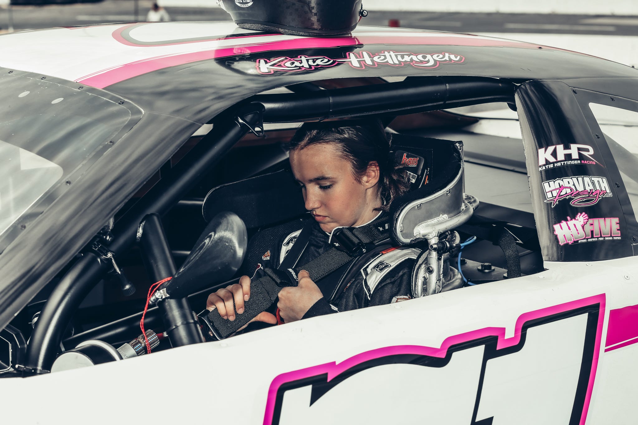 At just 14, Almont freshman Katie Hettinger making auto racing history