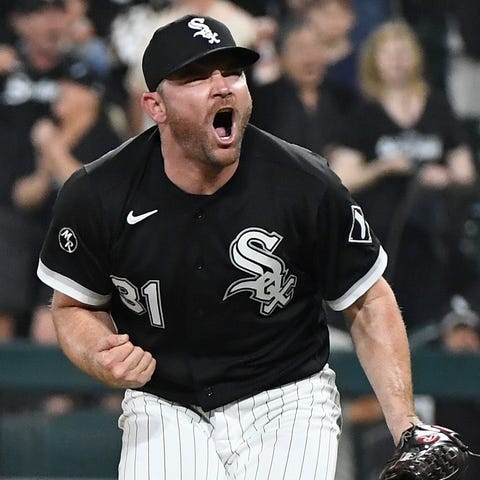 Chicago White Sox relief pitcher Liam Hendriks rea