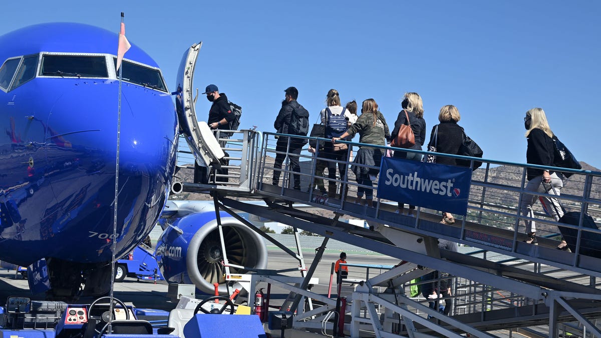 "I'm sorry for the struggles that you and our customers are experiencing, once again,'' Alan Kasher, Southwest Airlines' executive vice president of daily operations said of the nearly 1,900 flight cancellations that stranded travelers and flight crews across the country.