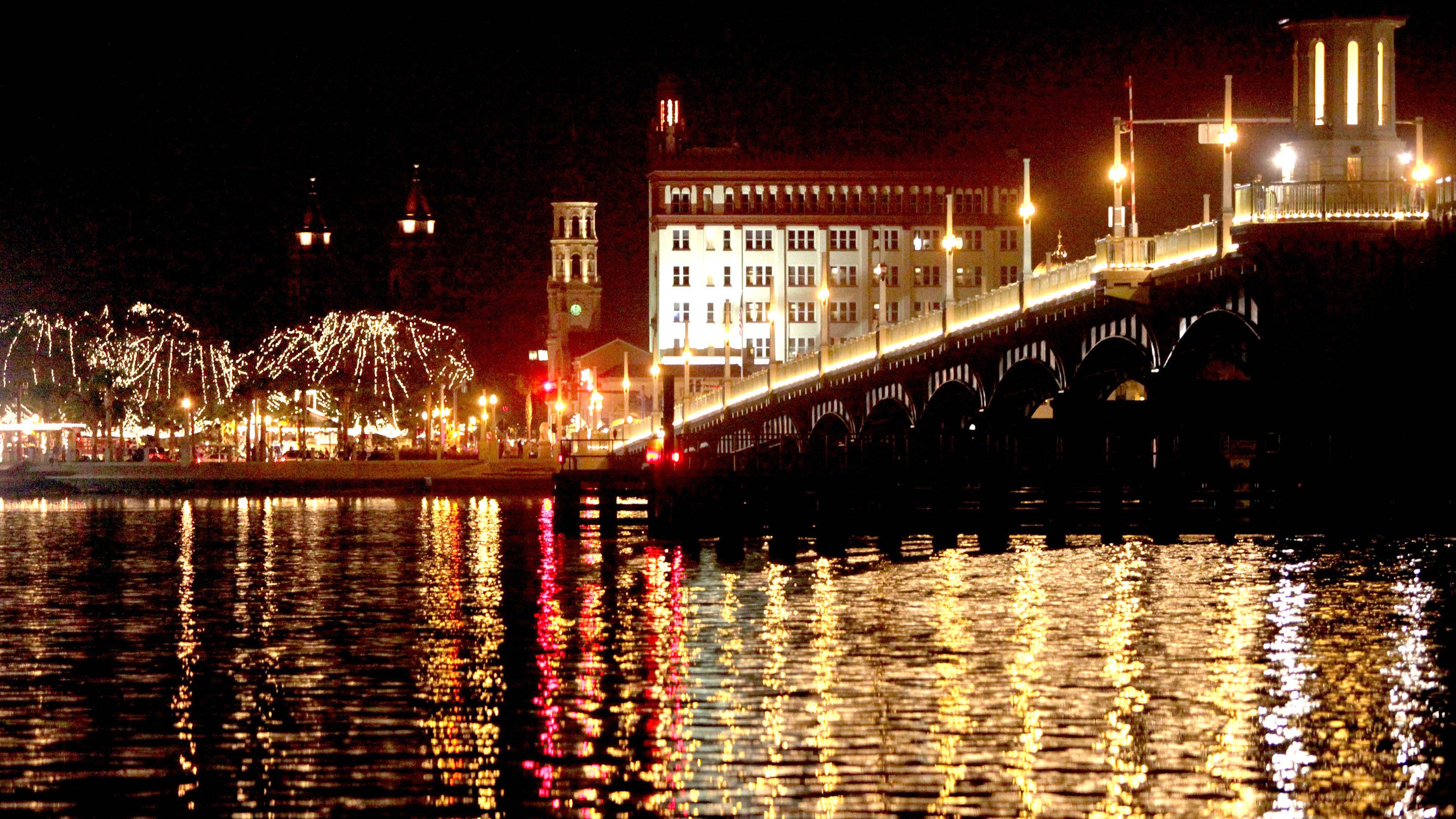 St Augustine Nights Of Lights Kicks Off The Holiday Season Downtown st-augustine-nights-of-lights-kicks-off-the-holiday-season-downtown