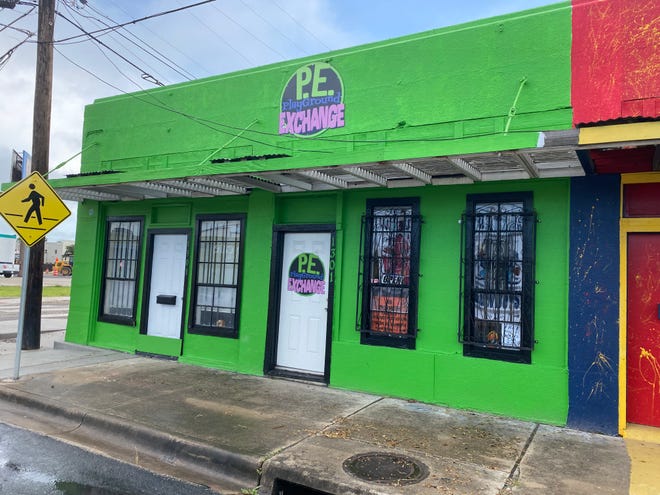 Playground Exchange is a resale clothing store located at 1301 Ayers Street.
