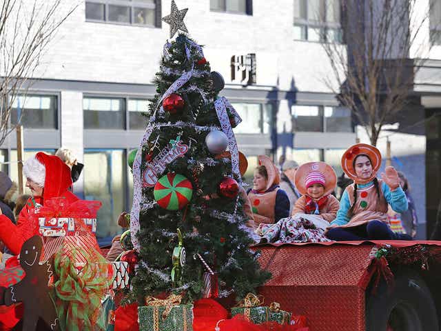 Quincy Christmas Parade 2021 Quincy Christmas Parade Theme Chosen Di Pesa Wins Again