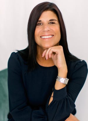 Local real estate broker associate Julia DeCastro has been selected by a Naples-based developer of a "ultra-luxury" condominium project on Lido Key to sell the residences.