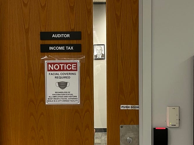 The Marion City Auditor's Office has a new interim auditor filling in after Robert Landon resigned from the position on Oct. 14 amid multiple investigations into his office.
