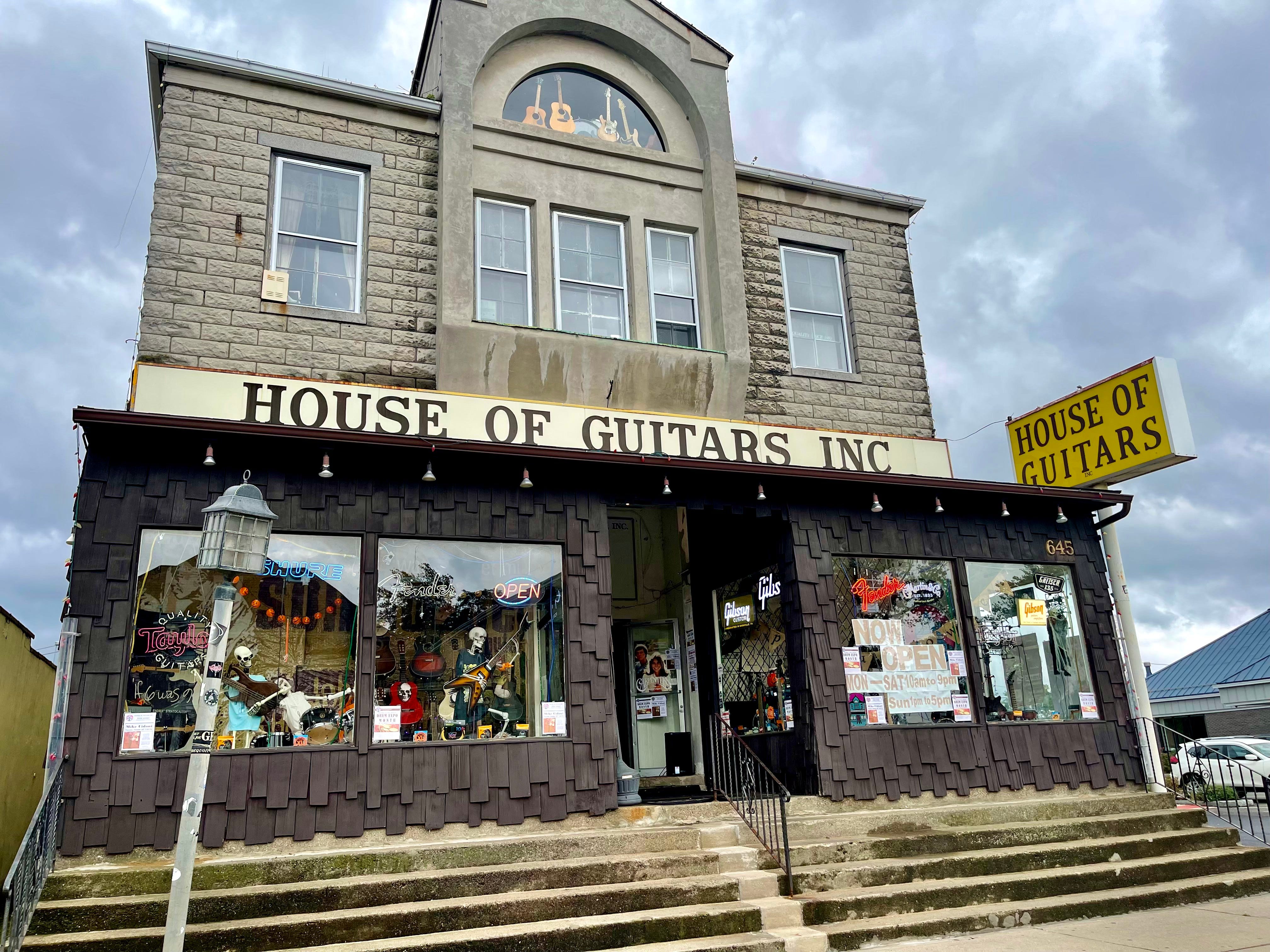 A view of the entrance to the top floor of House of Guitars from Titus Avenue.