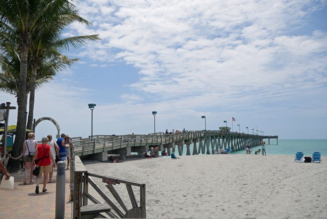 Brohard Beach and the Venice Municipal Fishing Pier are popular spots for residents, retirees and snowbirds in the city of Venice.