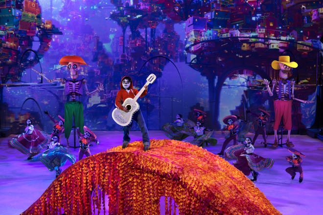 A scene from "Disney on Ice: Mickeys Search Party."