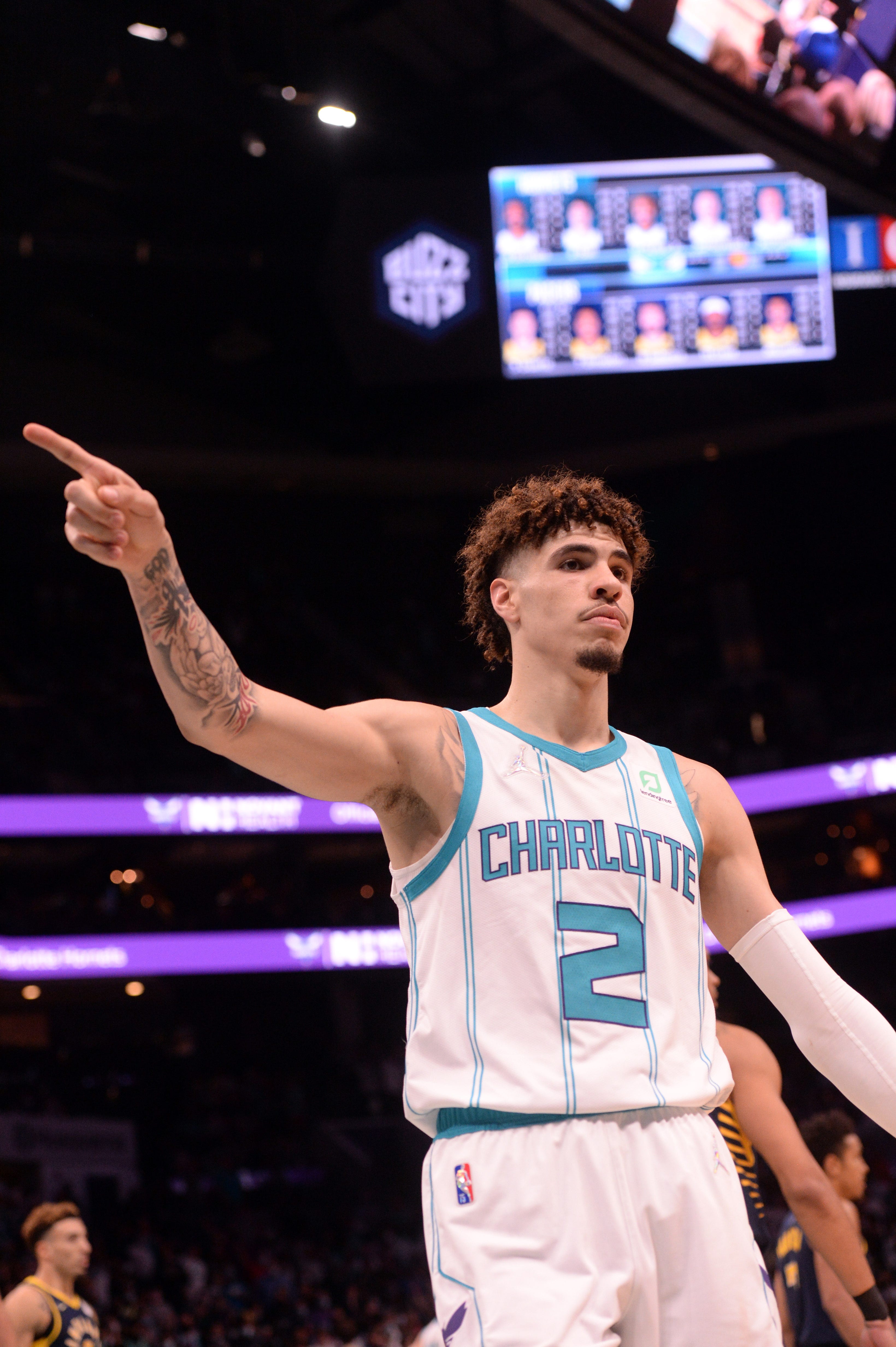 LaMelo Ball makes history in Hornets' comeback win over Pacers, draws MVP chants