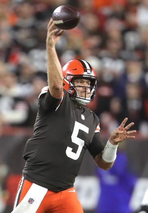 Cleveland Browns quarterback Case Keenum throws a pass against the Denver Broncos on Thursday, Oct. 21, 2021 in Cleveland, at FirstEnergy Stadium. The Browns won the game 17-14. [Phil Masturzo/ Beacon Journal]