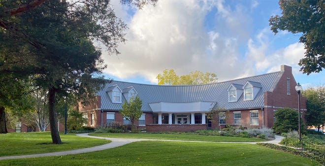 The Wabash Center for Teaching and Learning in Theology and Religion at Wabash College in Crawfordsville, Ind., received an $8.5 million grant from the Lilly Endowment. The funding supports efforts focusing on the teaching of religion and theology through 2025.