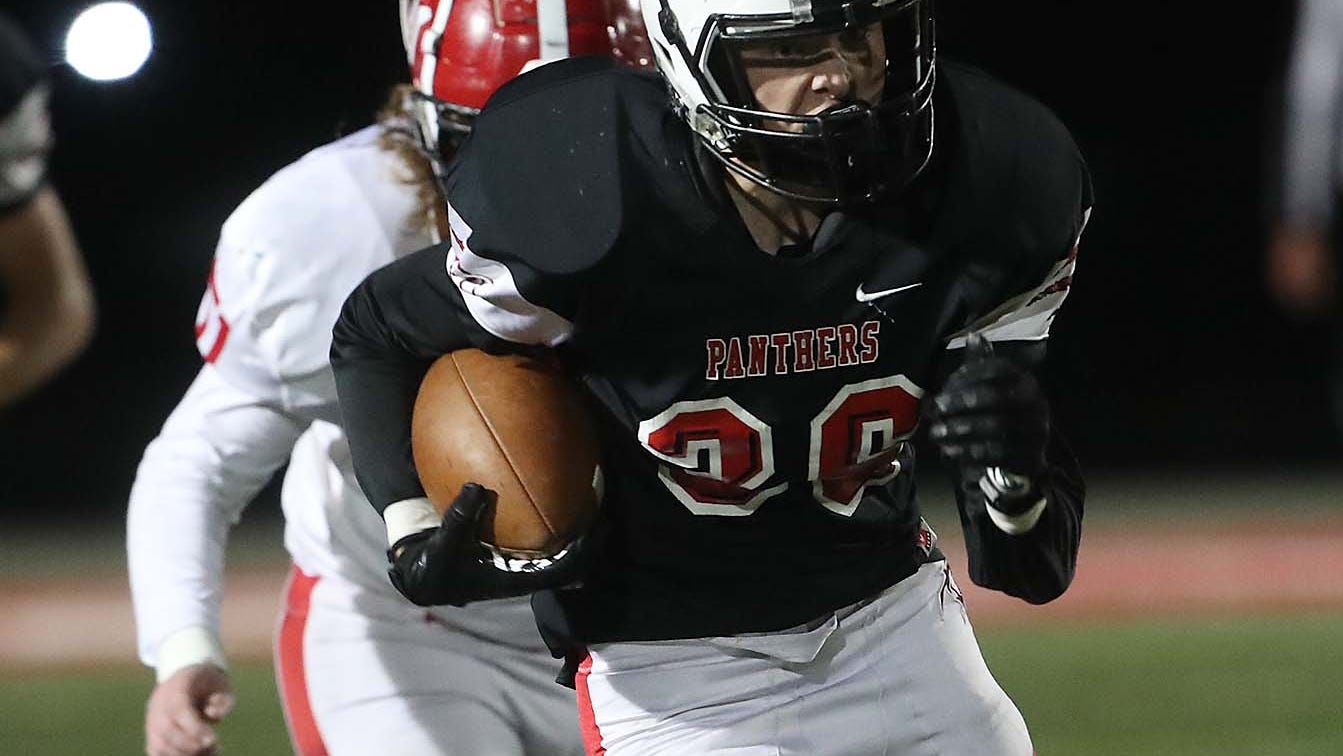 Luke Dobbins and Cory Beddow lead Norton’s rushing attack