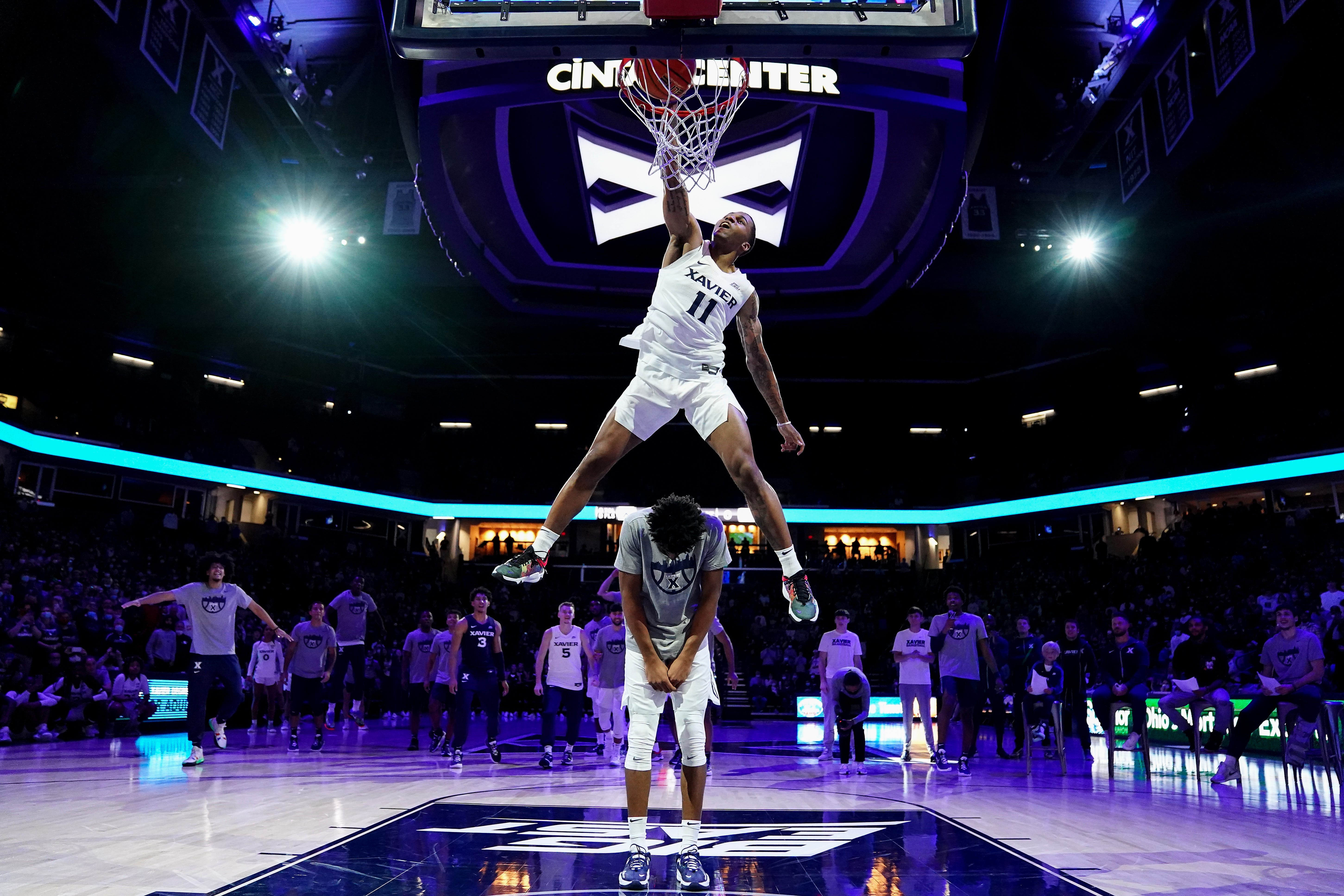 Musketeer Madness: Basketball, fans make triumphant return to Xavier's...