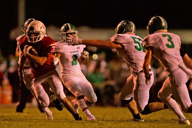 Josh Fava (7) rushes the ball for Christoval during a game against Eldorado on Friday, Oct. 22, 2021.