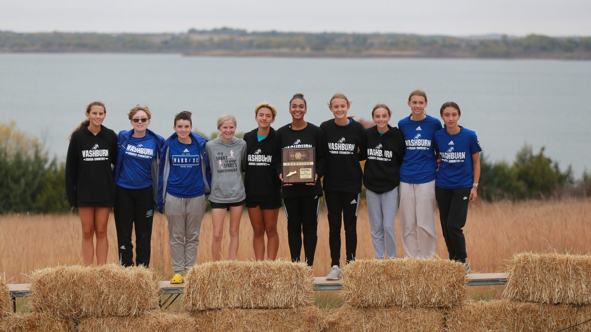 Photos Topeka High and Washburn Rural at 6A Cross Country Regionals