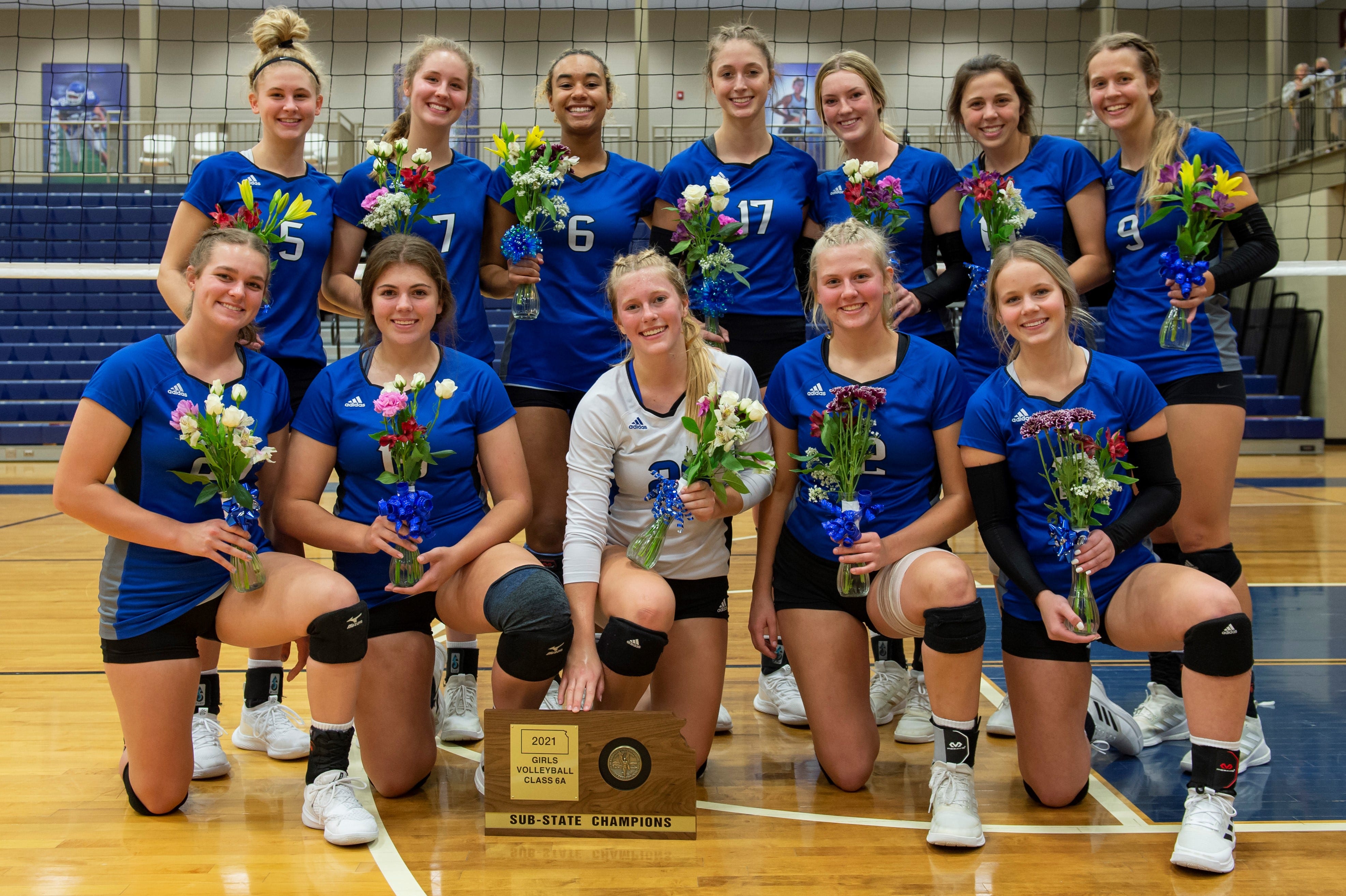 Washburn Rural and Seaman volleyball advance to state tournaments