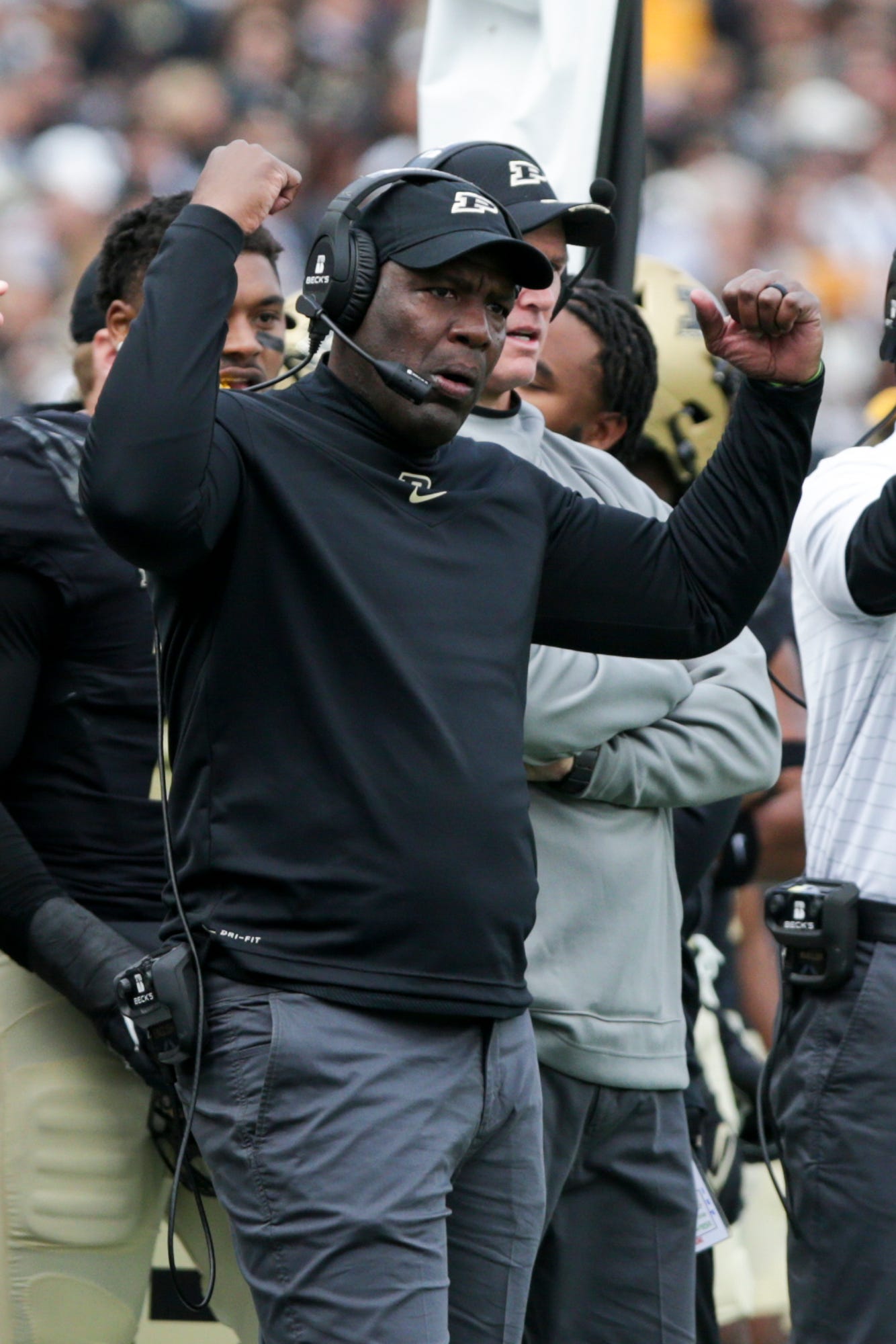 How much will Purdue football assistants earn in 2022?