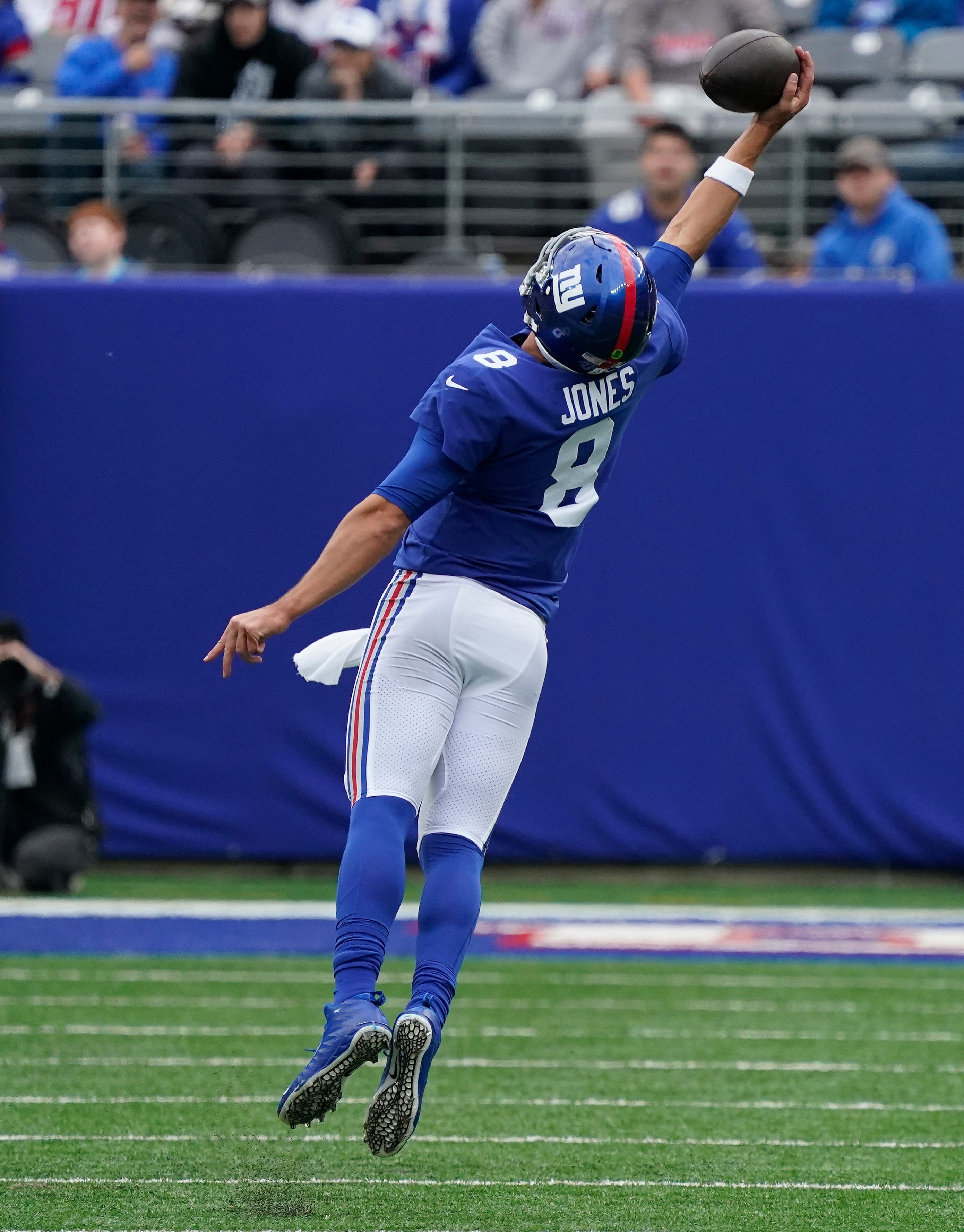 Daniel Jones catch NY Giants QB makes incredible onehanded catch