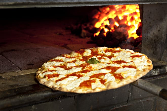 Fans of Grimaldi's Pizzeria can now find their stone oven pizza in the Domain Northside.