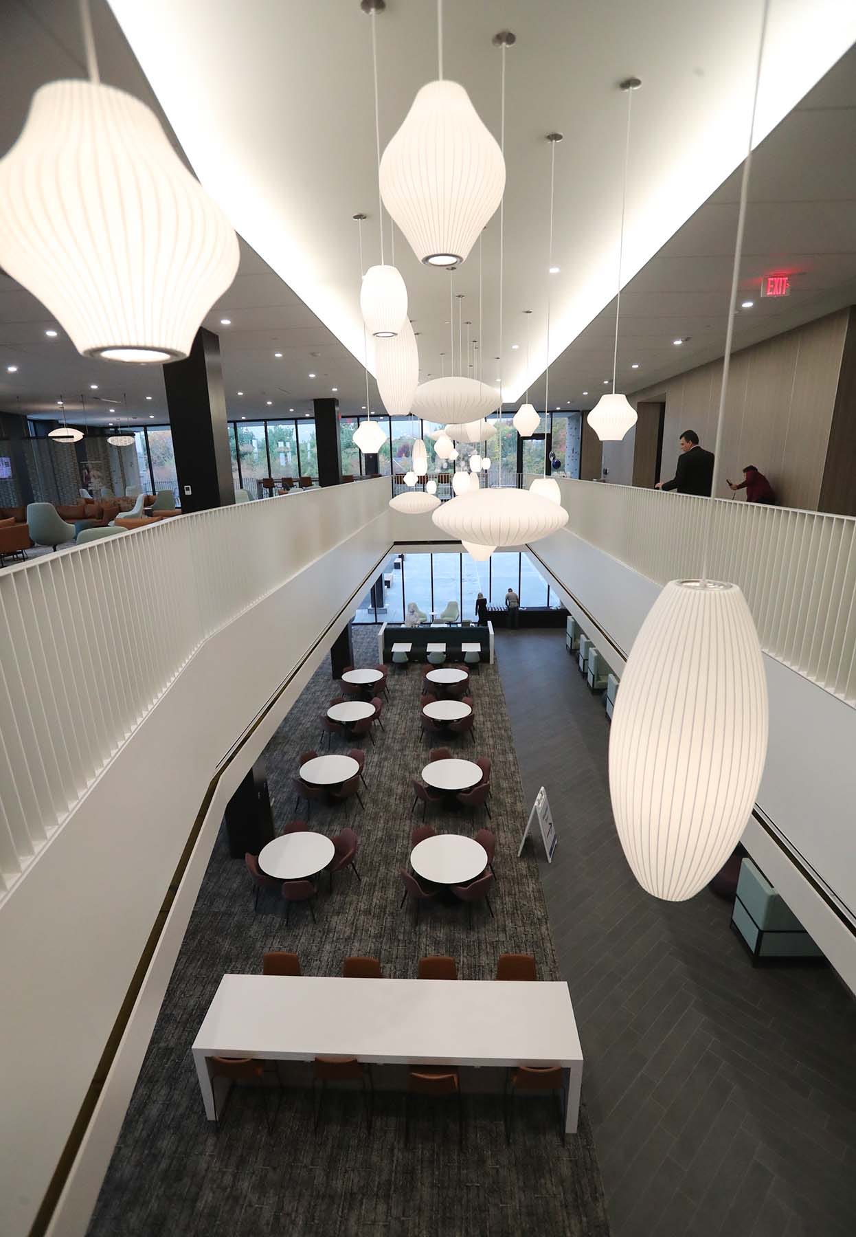 New Crystal Clinic Orthopaedic Hospital opens for patients Nov. 1