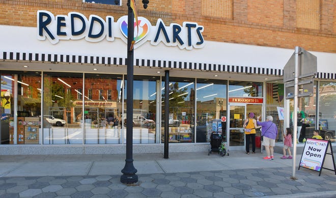 Oldest Art Supply Shop Reddi Arts Opens In New Jacksonvile Location