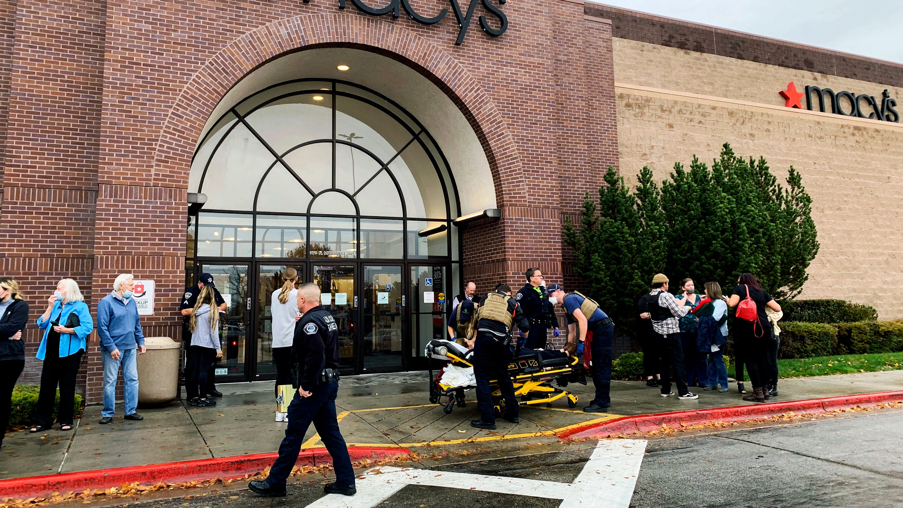 Las Vegas Gym Shooting Leaves Two Dead, Three Injured