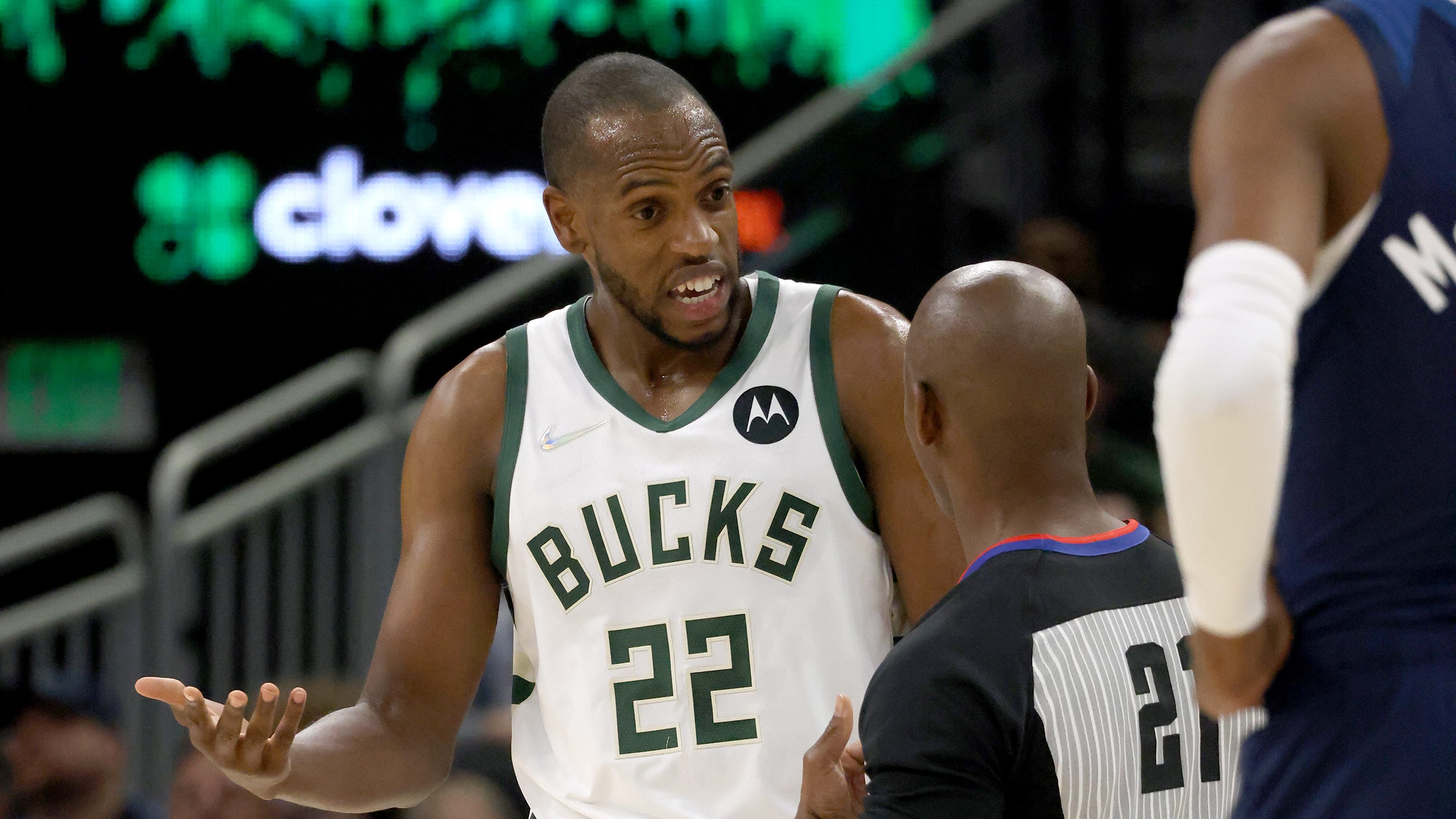 Khris Middleton is in the NBA health and safety protocol, what's next?