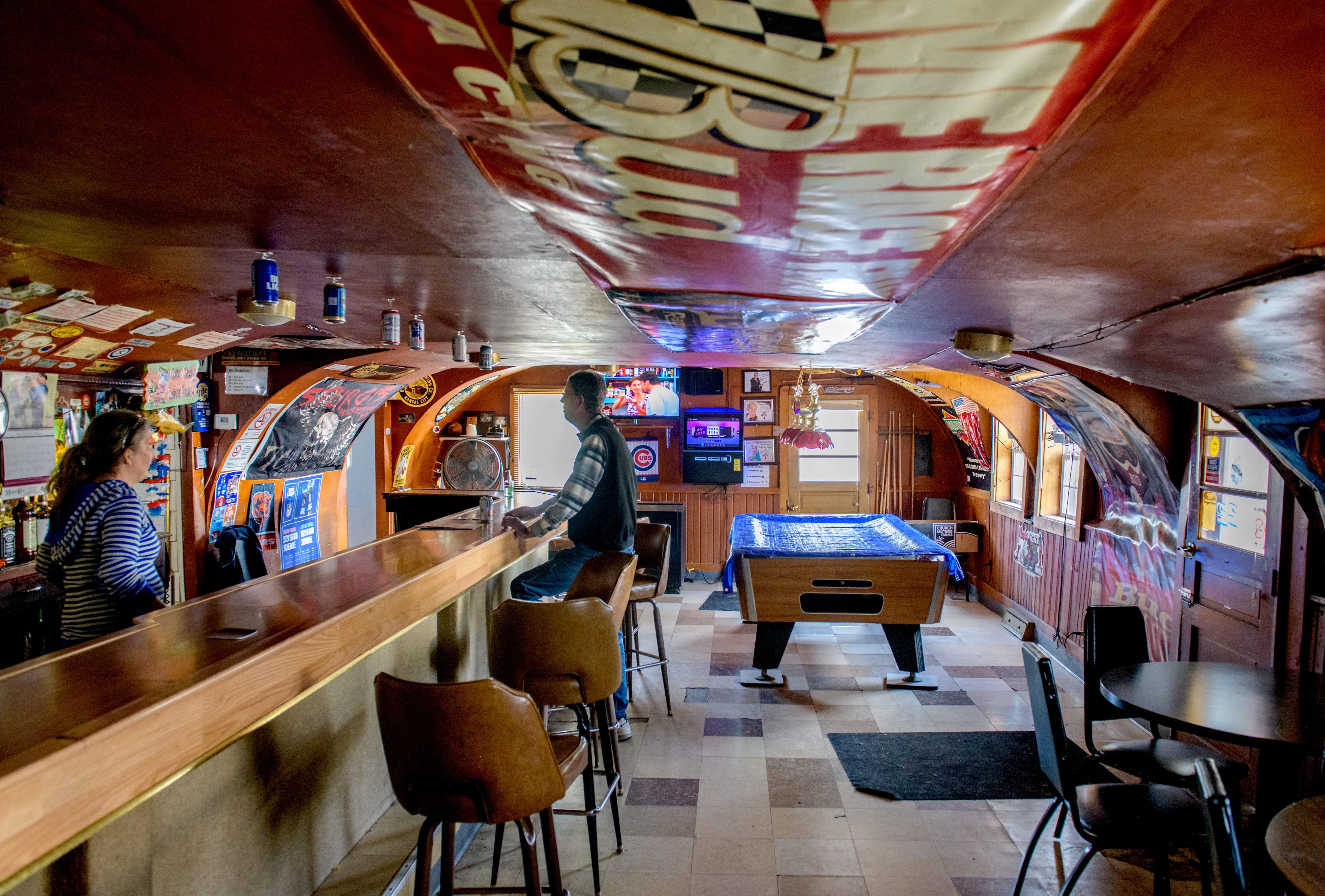 Kenny's Westside Pub owner in Peoria buys Friendly Valley Tavern