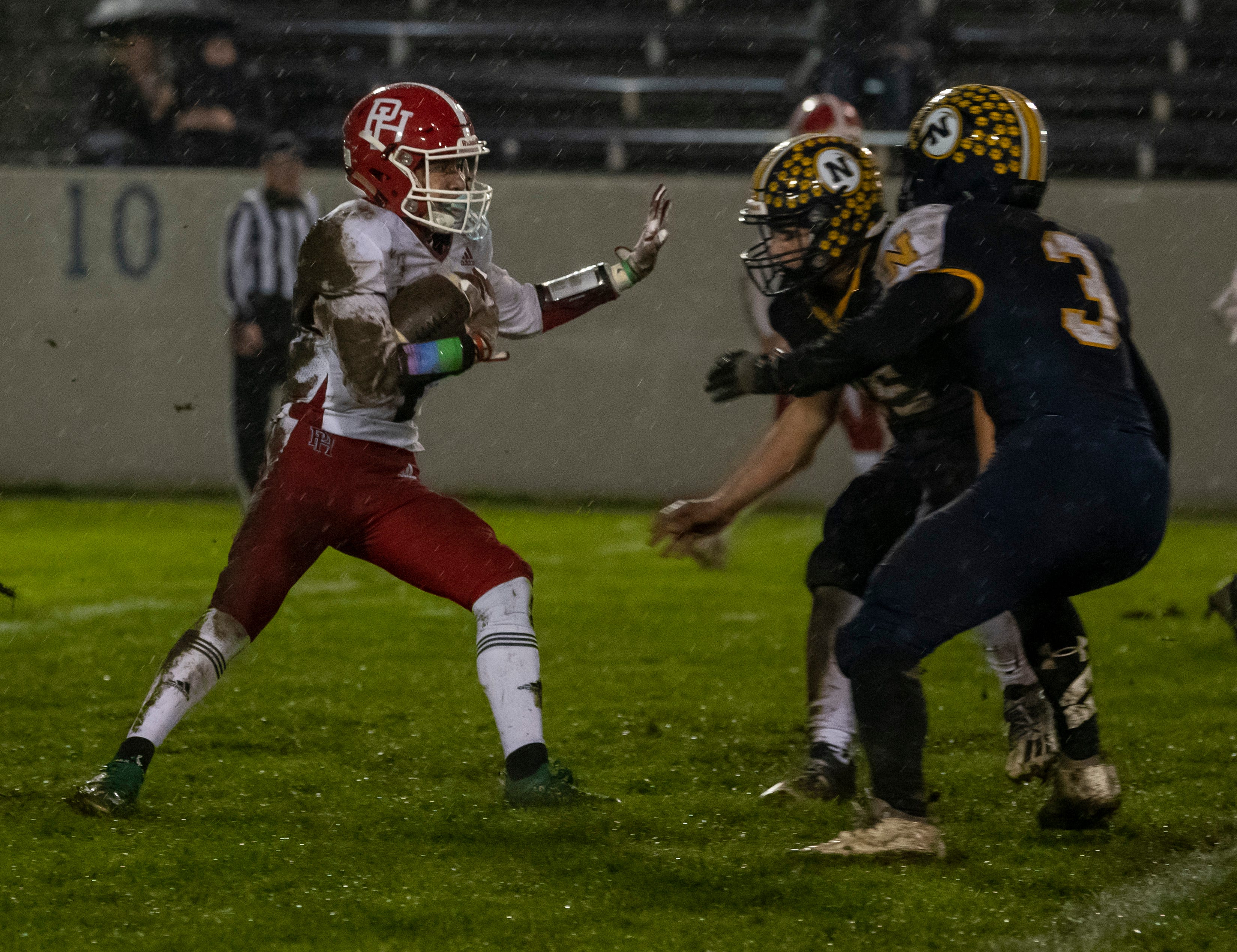 Michigan high school football playoffs District final scores