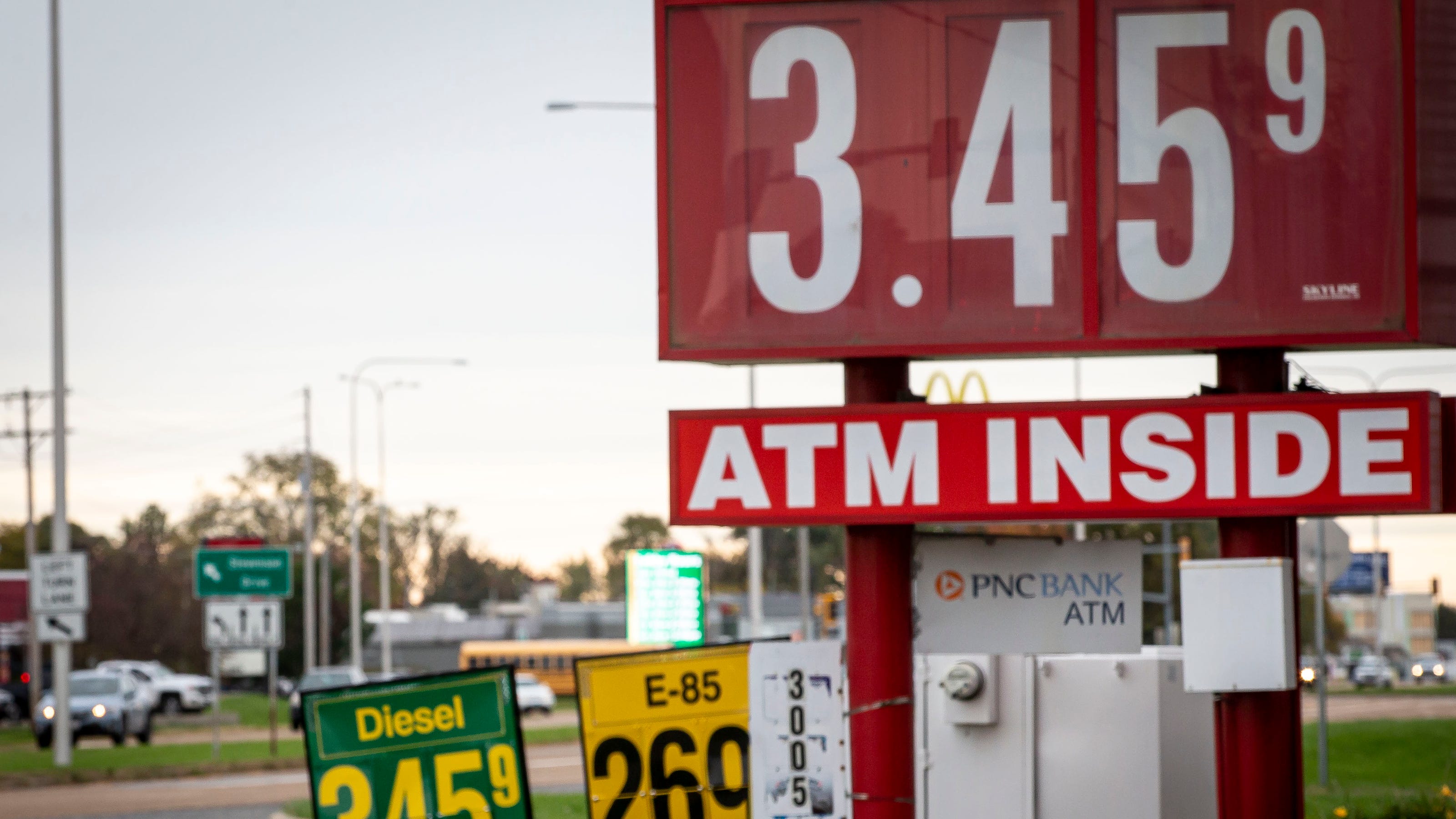 illinois-gas-prices-fuel-tax-burden-in-state-among-highest-in-country