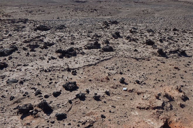 Placas de vidrio en el desierto chileno de Atacama provienen de la explosión de un cometa: estudio